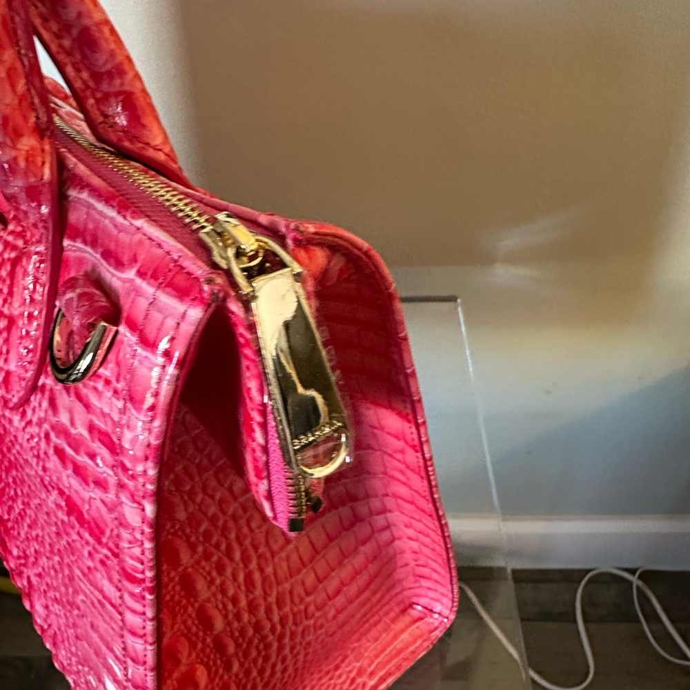 Brahmin Pink Cosmo Crocodile-Embossed Caroline Satchel bnwt - Picture 4 of 5